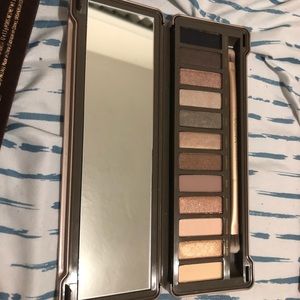 Naked 2 & 3 palettes